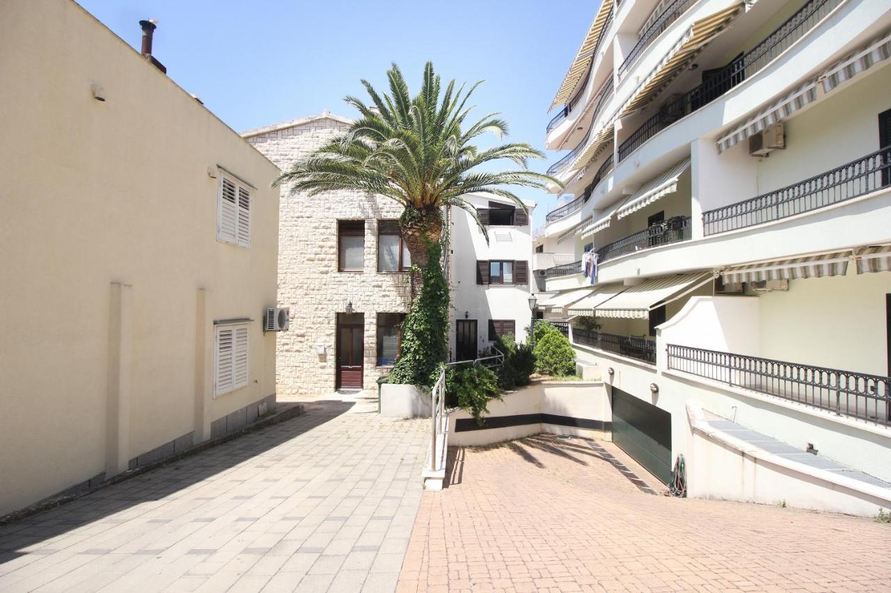 מאקרסקה Obradovic Rooms & Apartments מראה חיצוני תמונה
